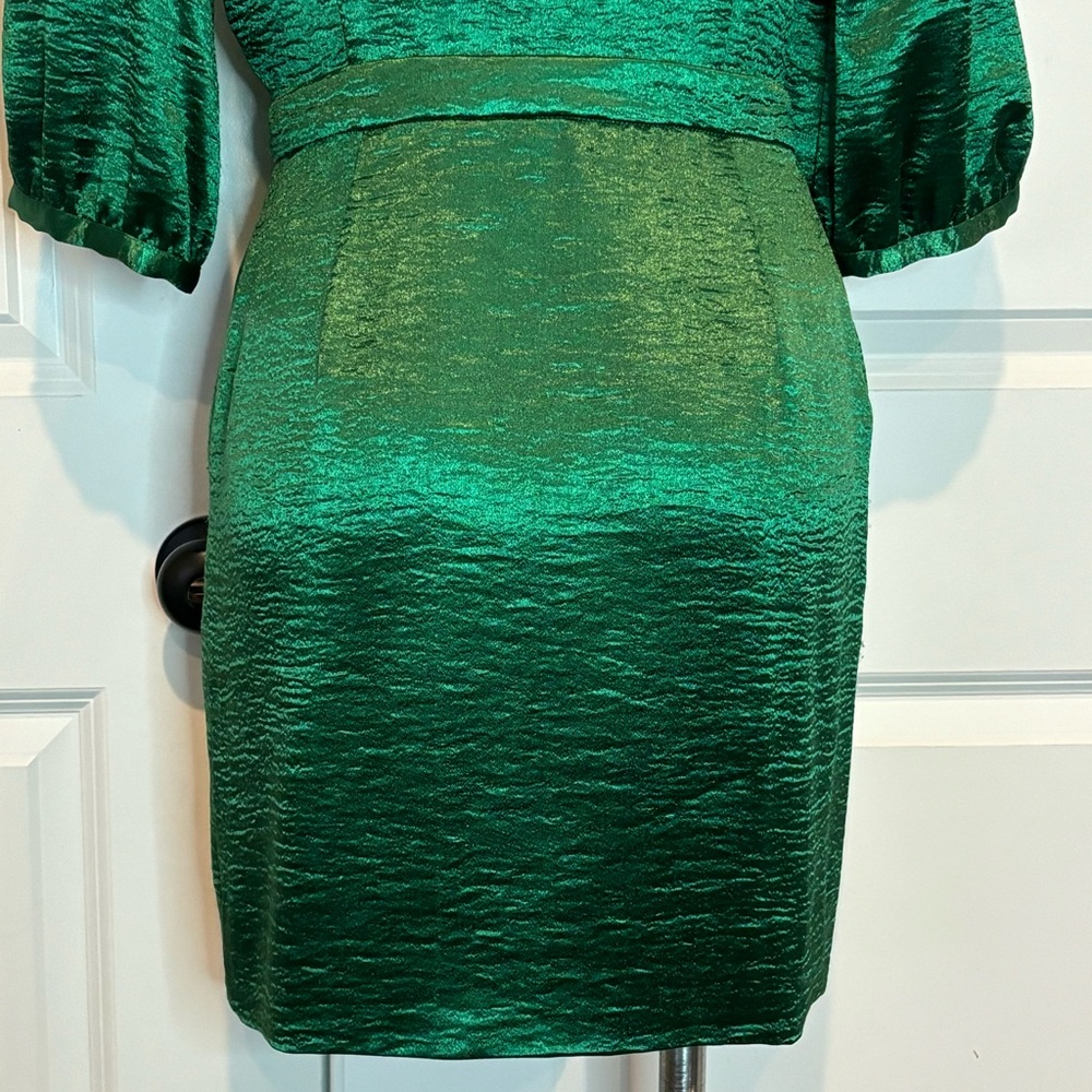 ba&sh Camil Green Short Sleeve Wrap Textured Satin Cocktail Dress 8 - Picture 10 of 13